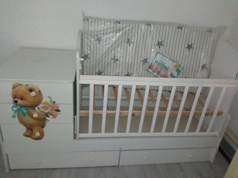 Срочнл продается детская кровать