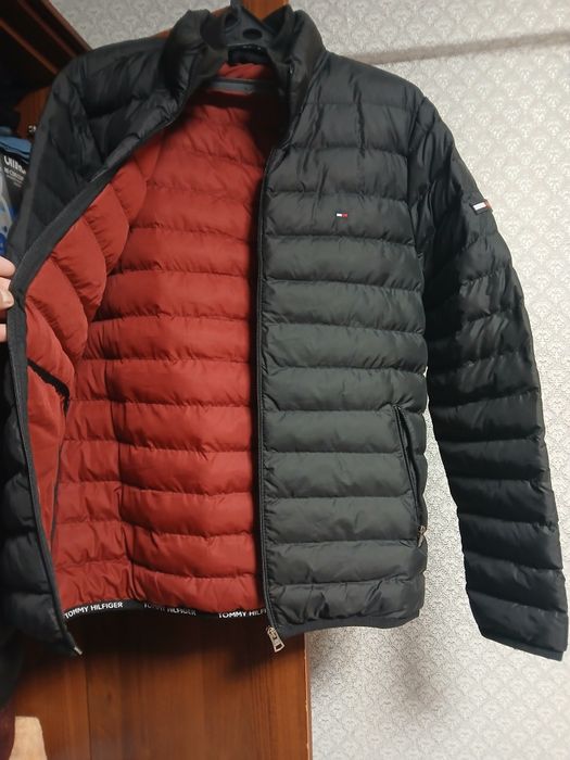 Продам пуховик зима новый