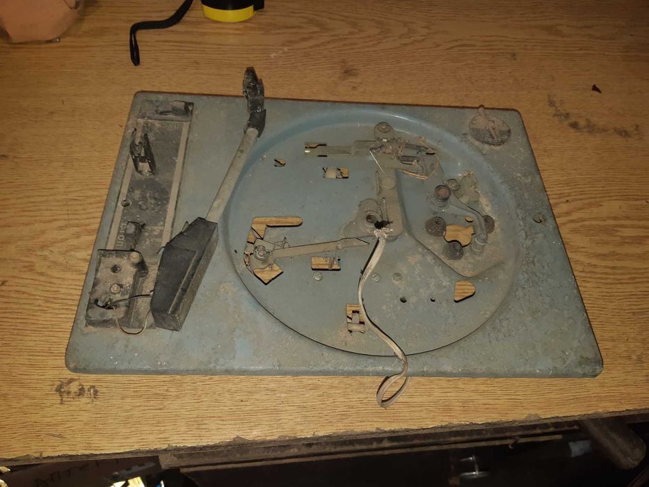 Радио,касетофони,гамофони,платки