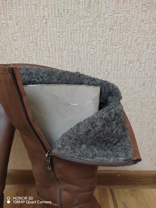 Зимние  сапоги.  Кожанные