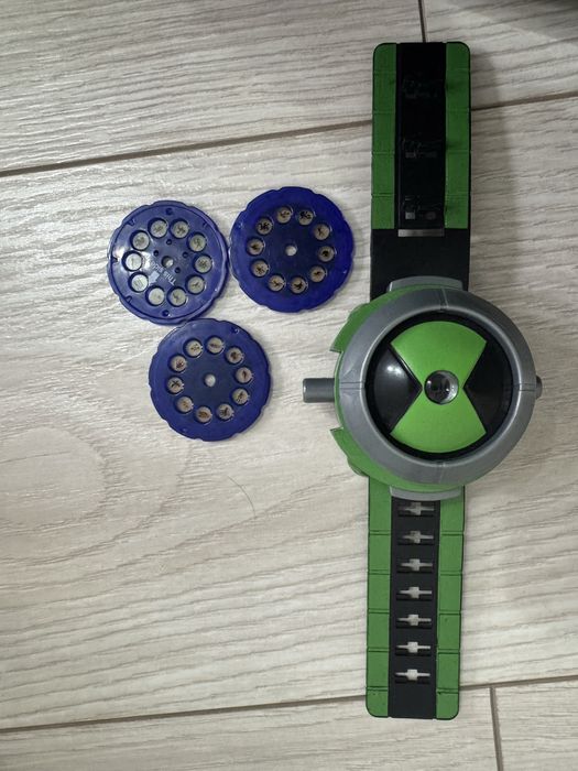 Продам детские игрушки