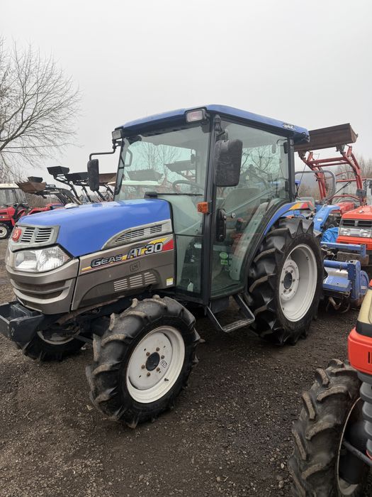 Tractoras tractor japonez iseki geas AT30