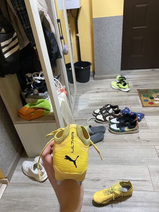 Ghete de fotbal Puma MxSG