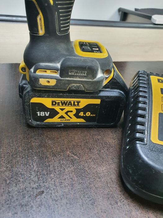 удърен гайковерт DeWalt DCF922n 18V оригинален!