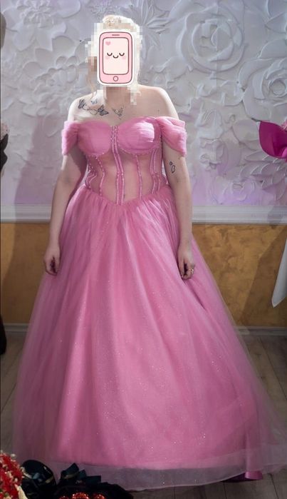 Rochie elegantă de seară / rochie de bal – mărimea M