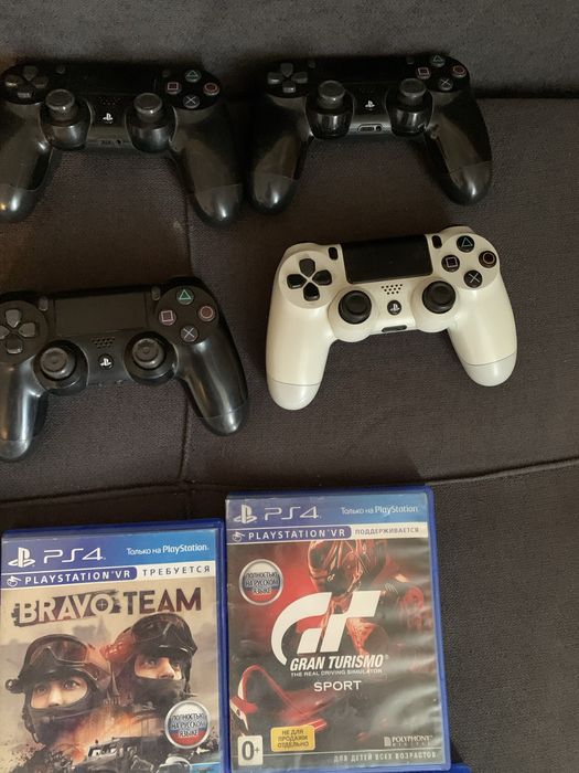 playstation 4 slim