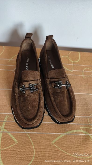 Натуральные замшевые 39-40 размер