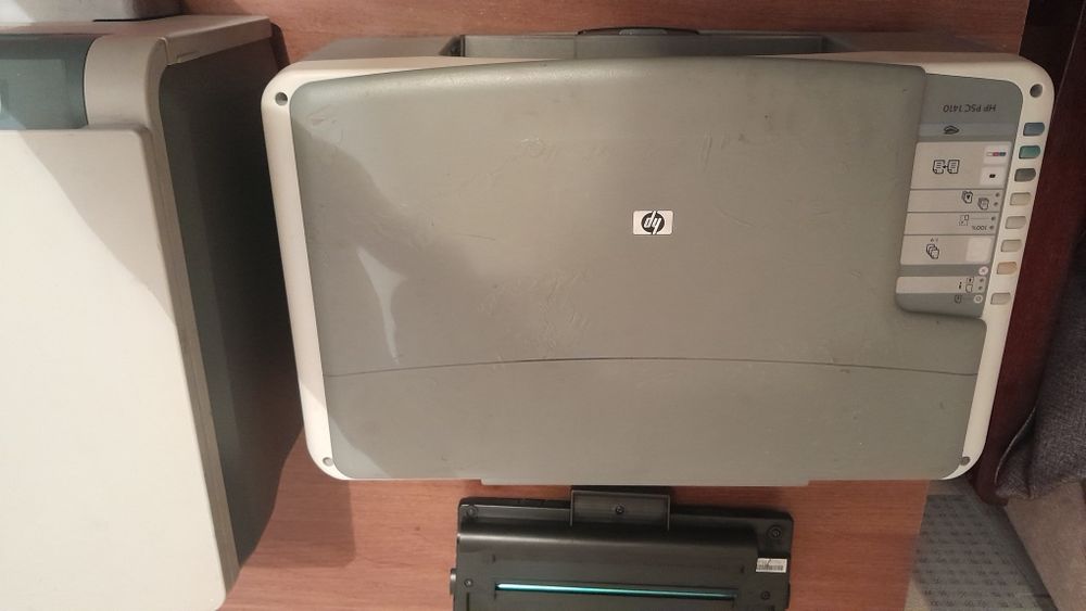 Продам два принтера на запчасти