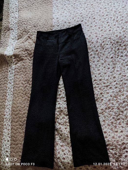 Женские одежды и брюки