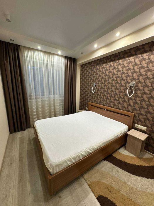 Сдается двухкомнатная помесячно