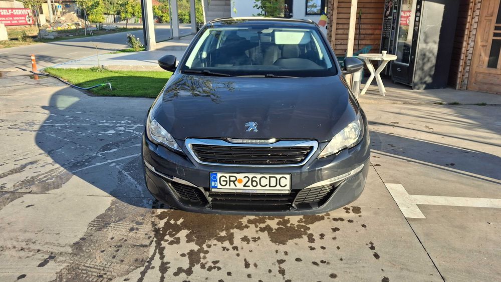 Peugeot 308 2016