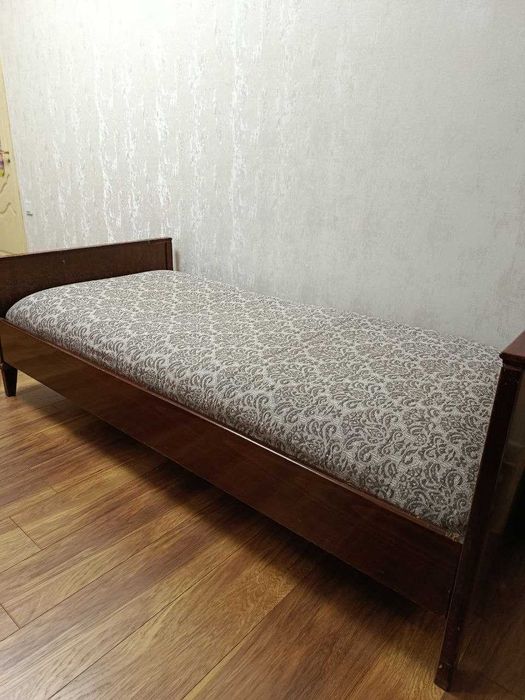 Продам Румынскую кровать