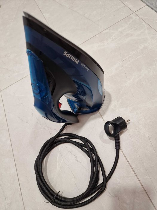 Fier de calcat PHILIPS Azur Elite, pret 350 lei.