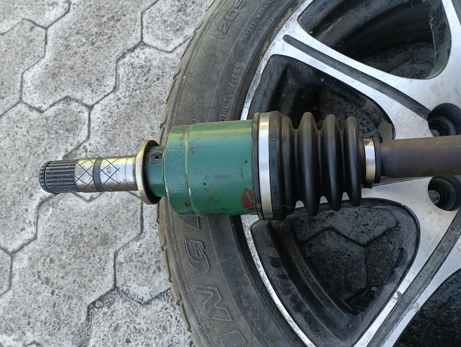 Привод с гранатами в сборе Субару