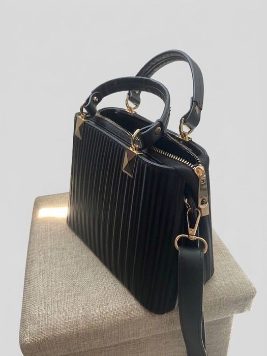 Черна чанта - Michael Kors