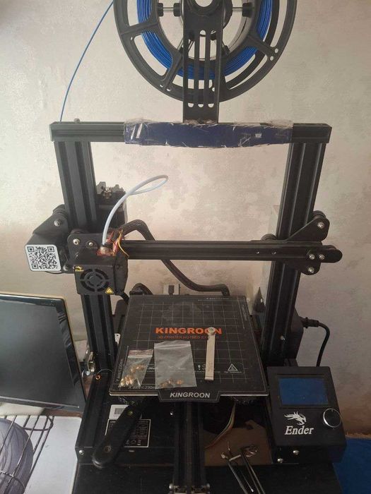 продам принтер для печати 3d моделей   ender 3 pro