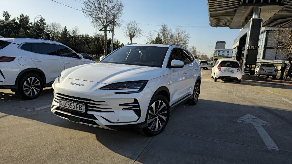 BYD Song plus Chempion Гибрид