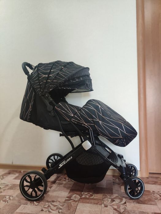 Продам коляску прогулочную.