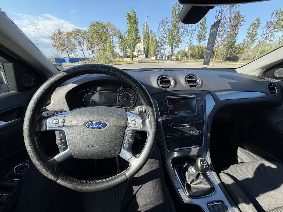 Vand Ford Mondeo