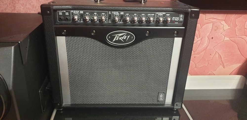 Электро-гитара ямаха