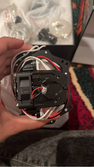 Продается Bi-Led