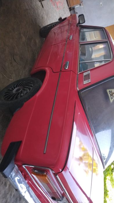 Жигули ваз 2106.