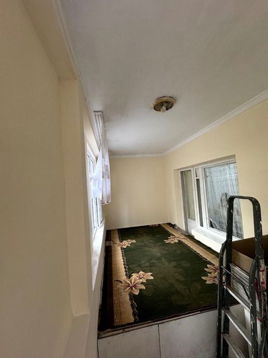 Сергели 7 да 1 хонали уй арендага берилади хамма нарсаси бор