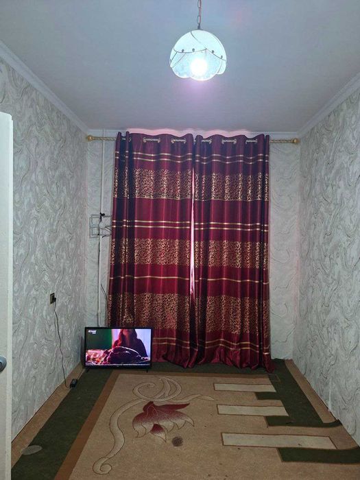 Navoiyda 2 xonali arzon  kvartira