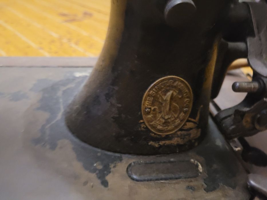 Швейная машинка 40000