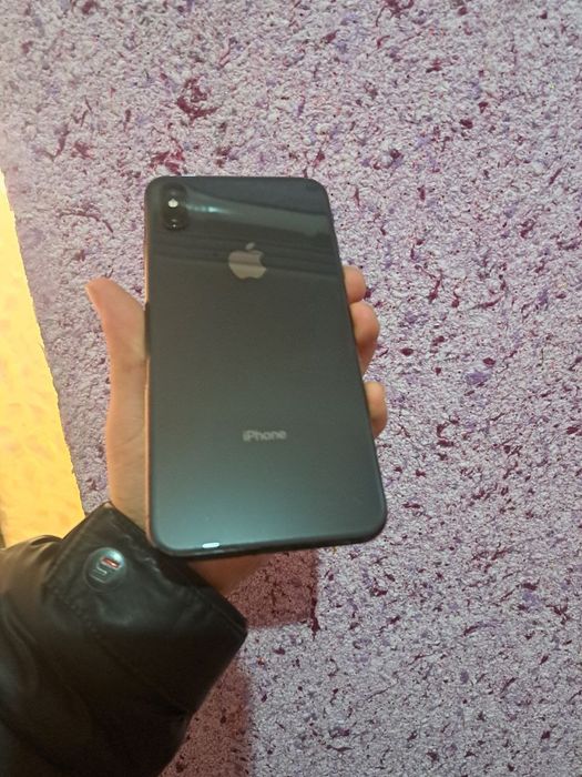 Iphone xs max black