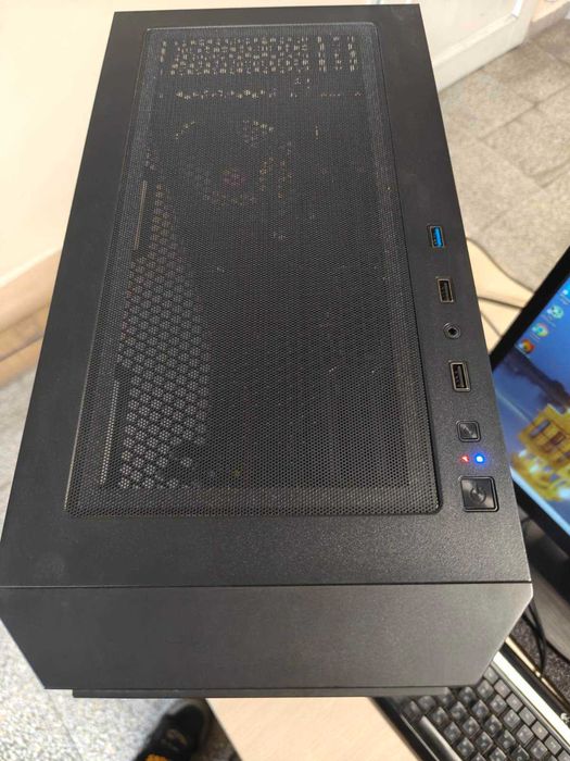 ГАРАНЦИЯ! Компютър Ryzen 3, 32GB RAM. Radeon RX 5700XT 8GB, 500GB NVME