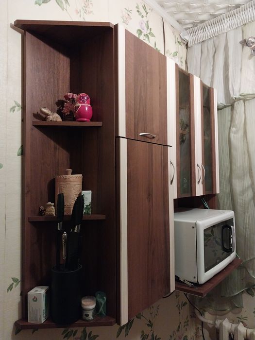 Полка,буфет настенная.