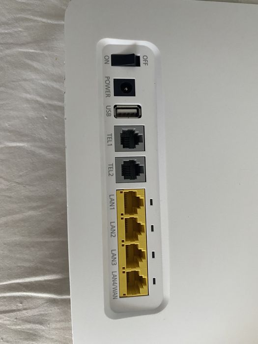 router huawei- e5186-77a7