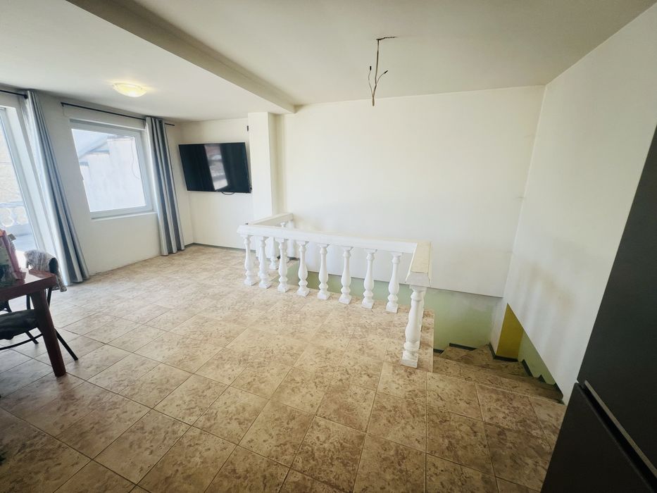 Продава се Къща в Силистра, Митница - 150 кв.м за 247 €/кв.м - Снимка #2