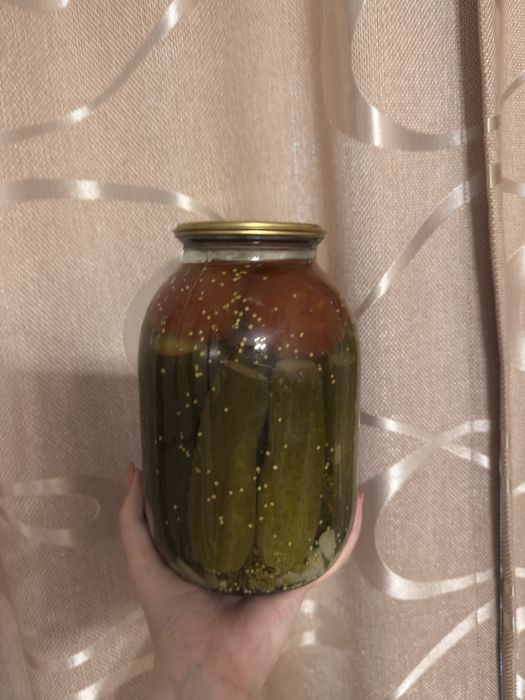 Соленья , огурцы