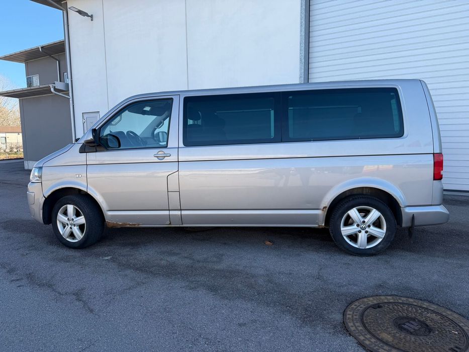 Volkswagen Multivan 2.0TDI Automat 2012