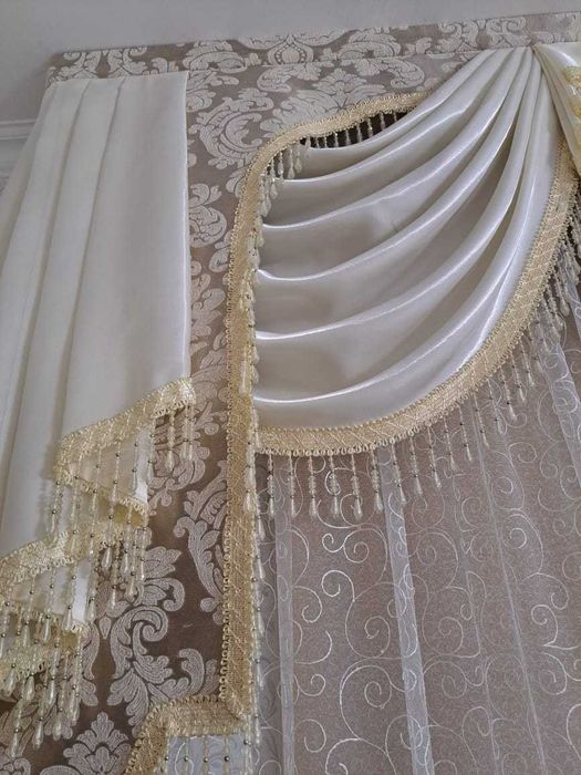 Ламбрикены на 2 окна