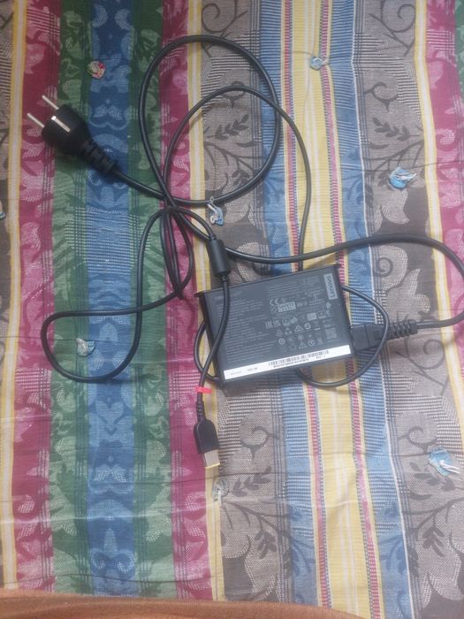 Зарядное устройство ленова