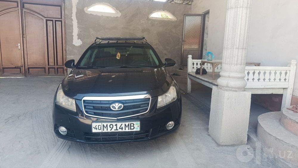 Tom bagaj sotiladi, zavod qolipda yasalgan juda sifatli