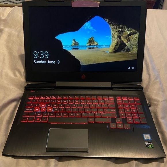Продам Игровой ноутбук Hp Omen 15