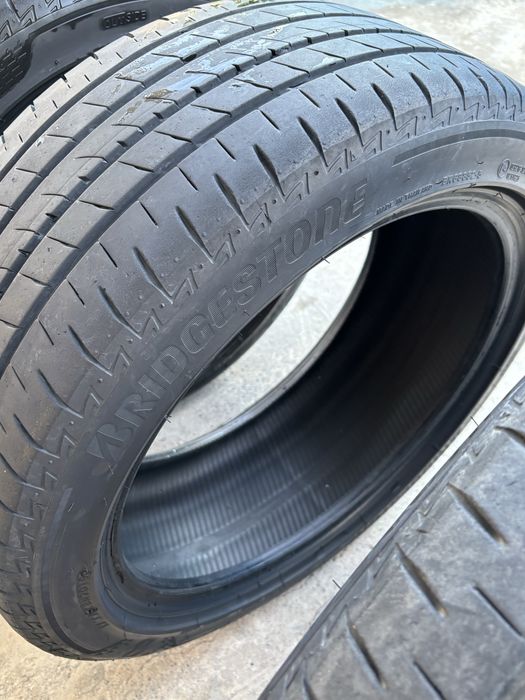 Шины camry. Brigestone