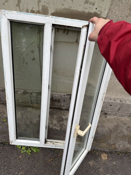 Поастиковое окно