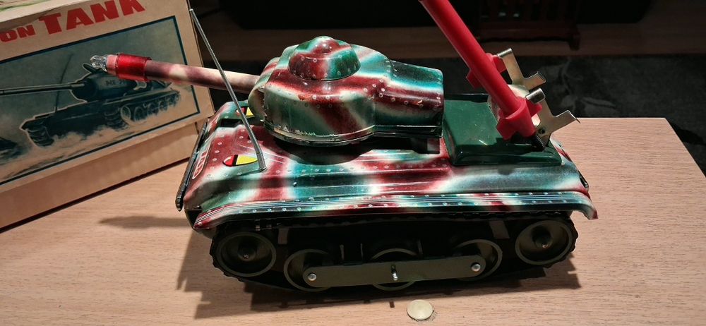 Jucarie veche colecție tabla