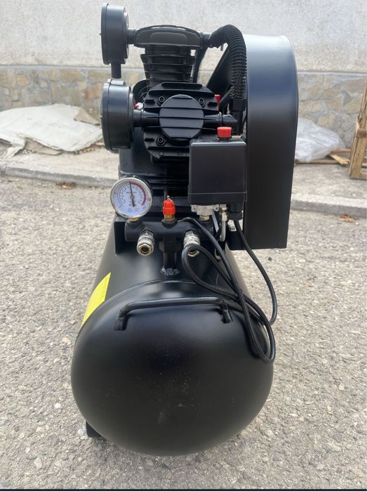 Компресор за въздух 100 литра триглав моноблок HAWEK