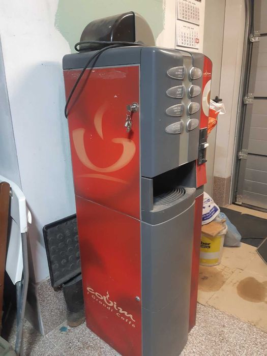 Вендинг автомат за кафе