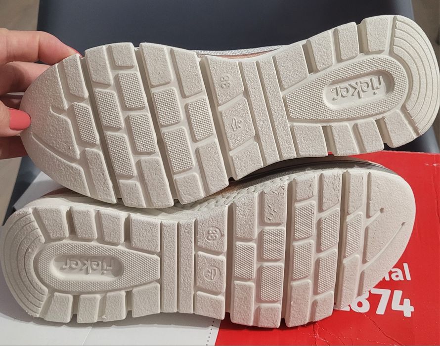 Sneakersi Rieker Antistress marimea 38