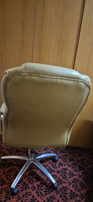 Vând scaun de birou