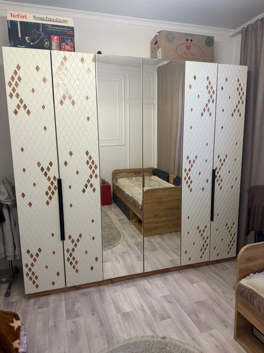 шкаф продается хорошем качестве