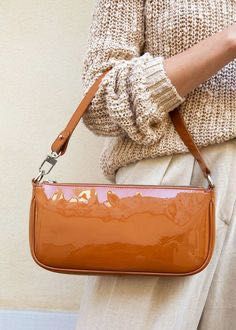 By far нова чанта