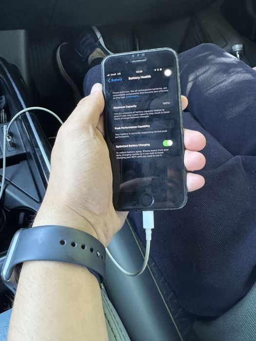 iPhone 7 Jet Black 128GB